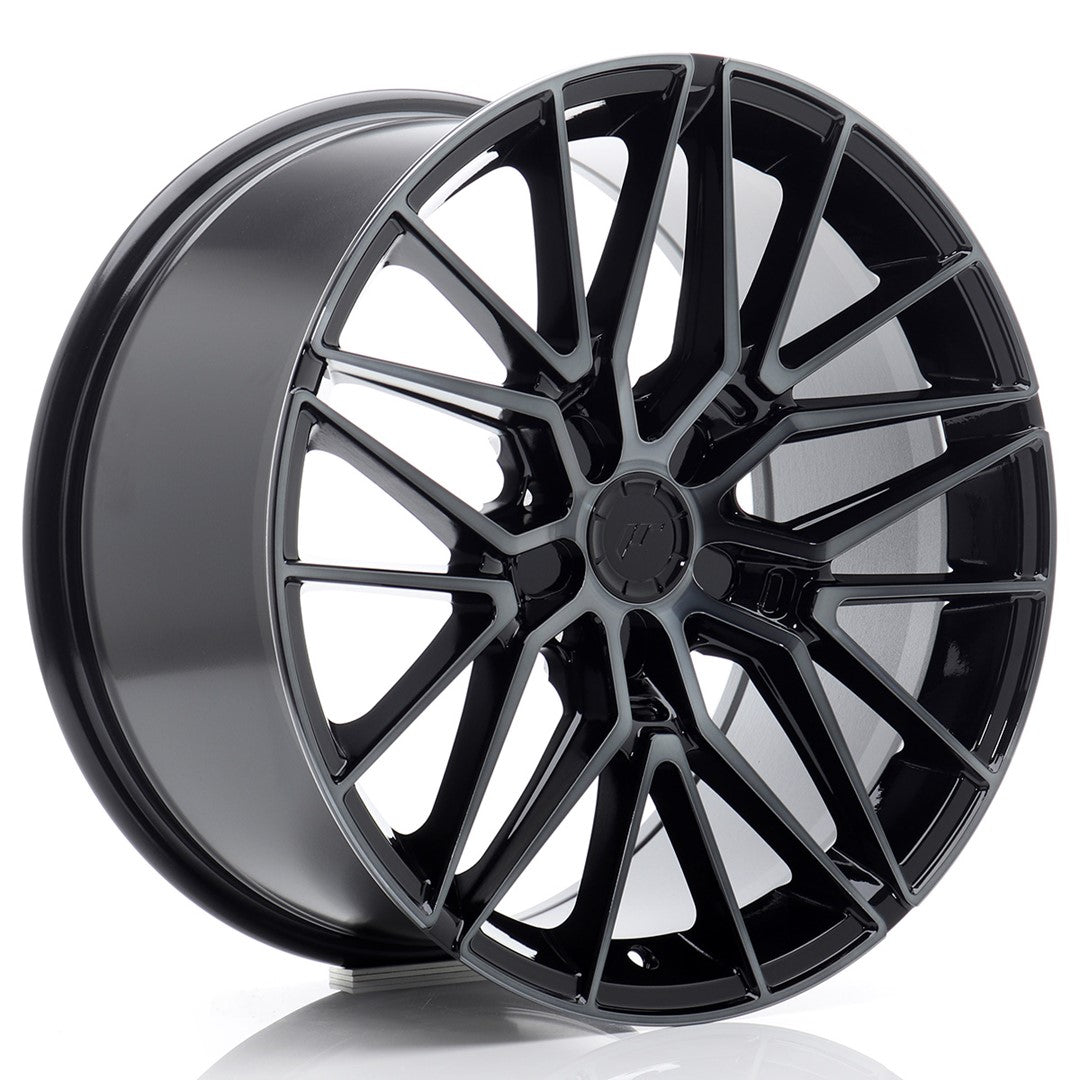 JR38 18x9 ET20-45 Custom PCD Zwart Machinaal Getint Gezicht