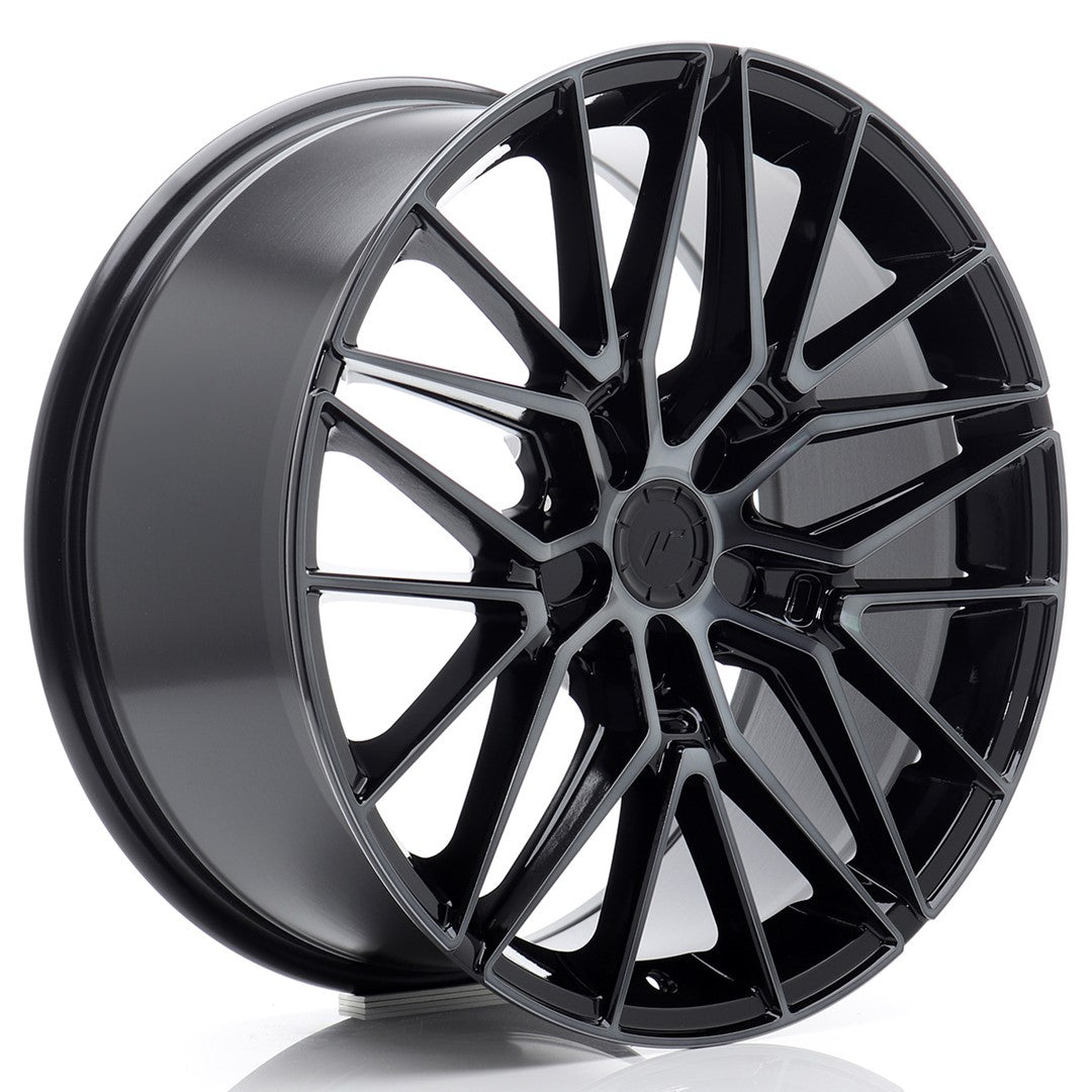 JR38 19x8 ET20-40 Custom PCD Zwart Machinaal Getint Gezicht