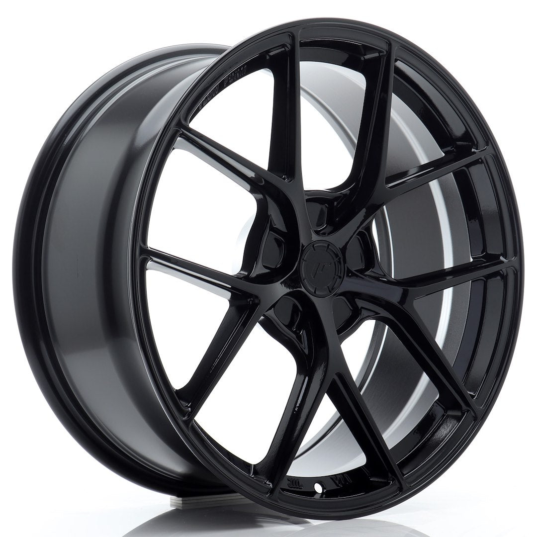 SL01 19x9 ET31 5x114.3 Glanzend Zwart