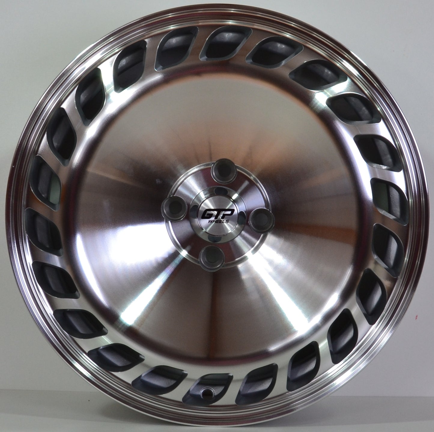 GTP 023 7.5X17 4X100 ET35 Zilver Bewerkt