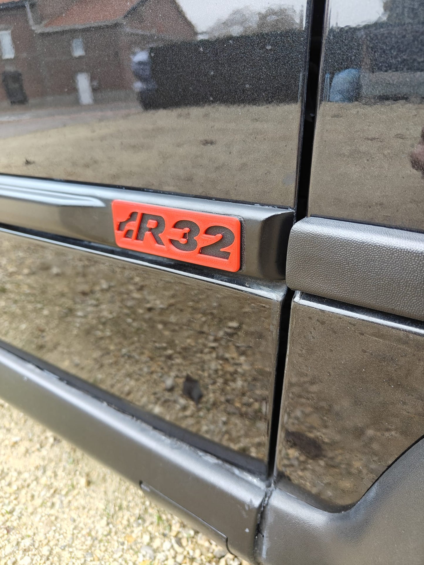 VW Golf / Jetta MK2 door trim emblem