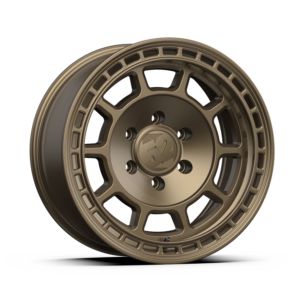 Fifteen52 Traverse HD 17" Bronze Mono