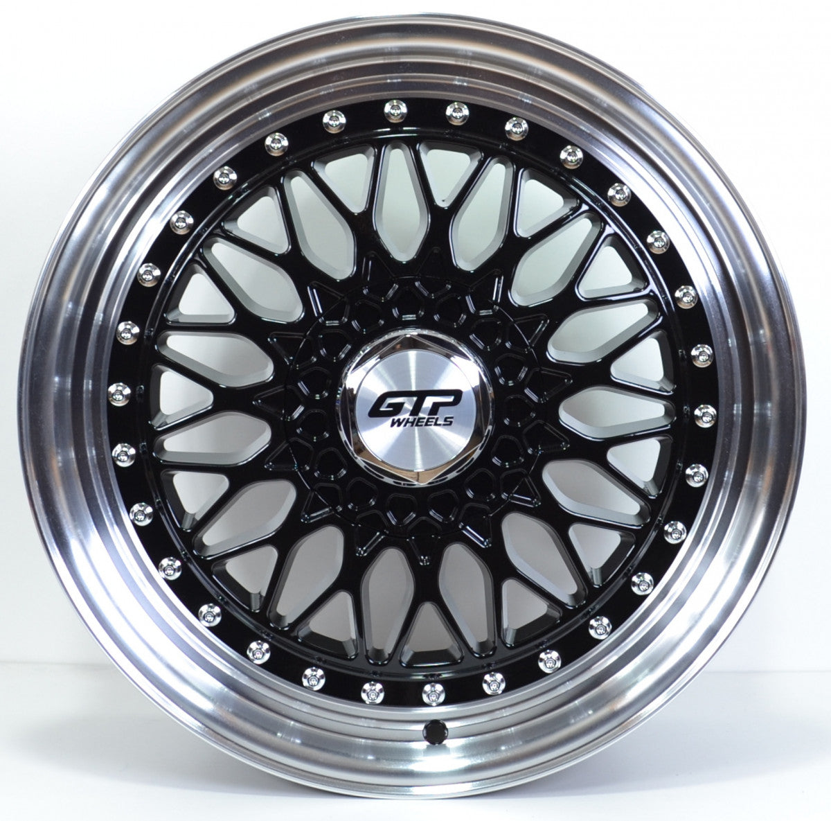 GTP 072 7.5X17 8X100/108 ET35 Vloeivormen