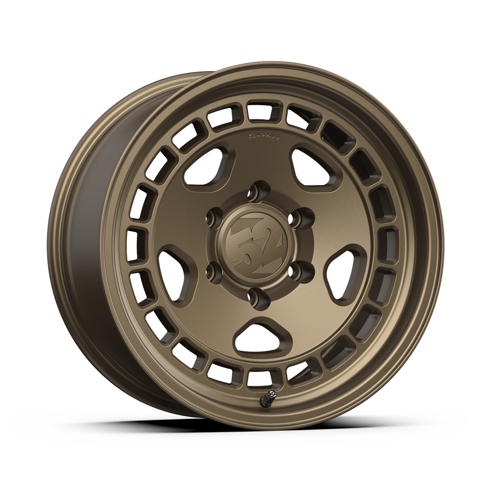 Fifteen52 Turbomac HD Classic 17" Bronze
