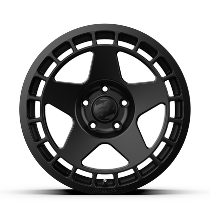 Fifteen52 Turbomac 18"